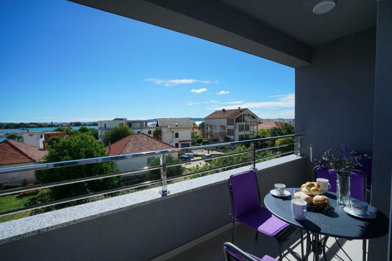 Apartmani Zupan Sukošan Kültér fotó