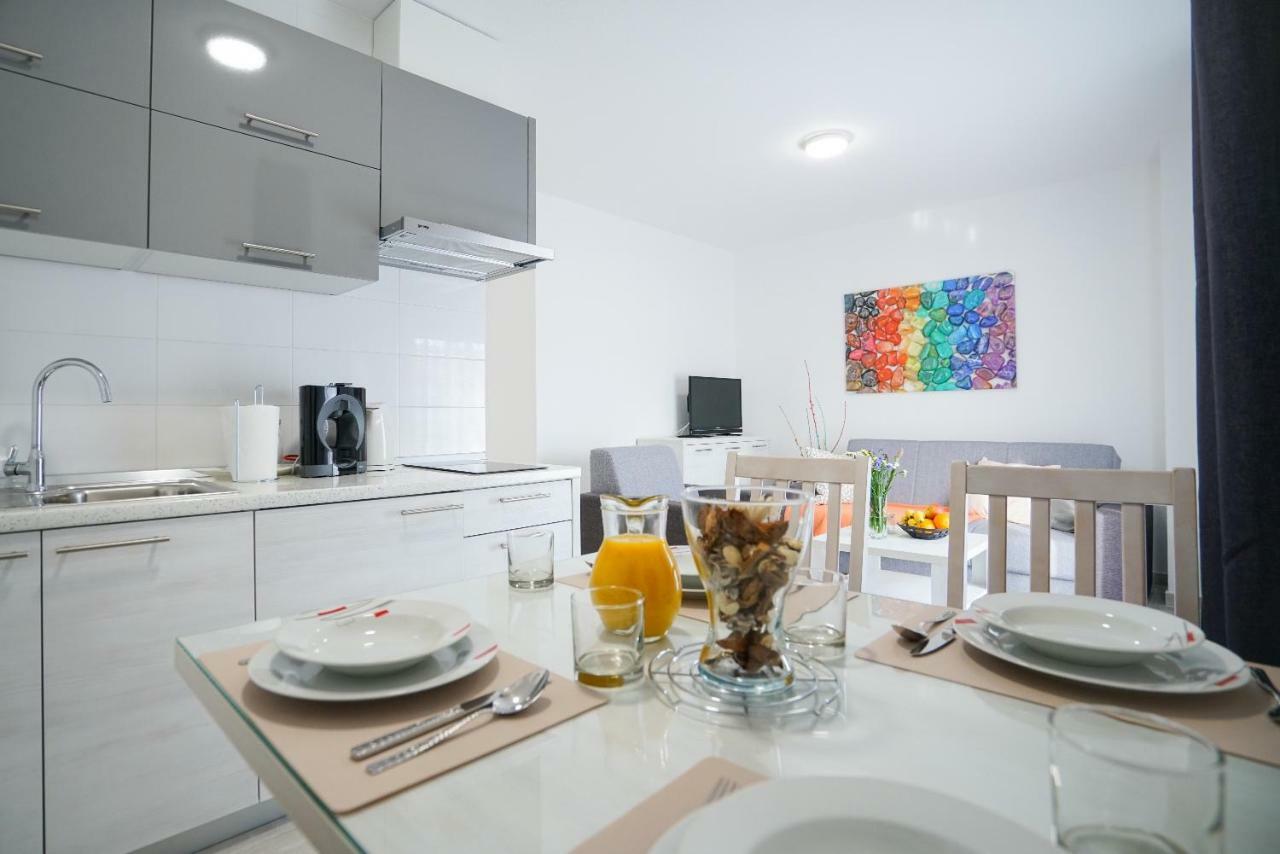 Apartmani Zupan Sukošan Kültér fotó