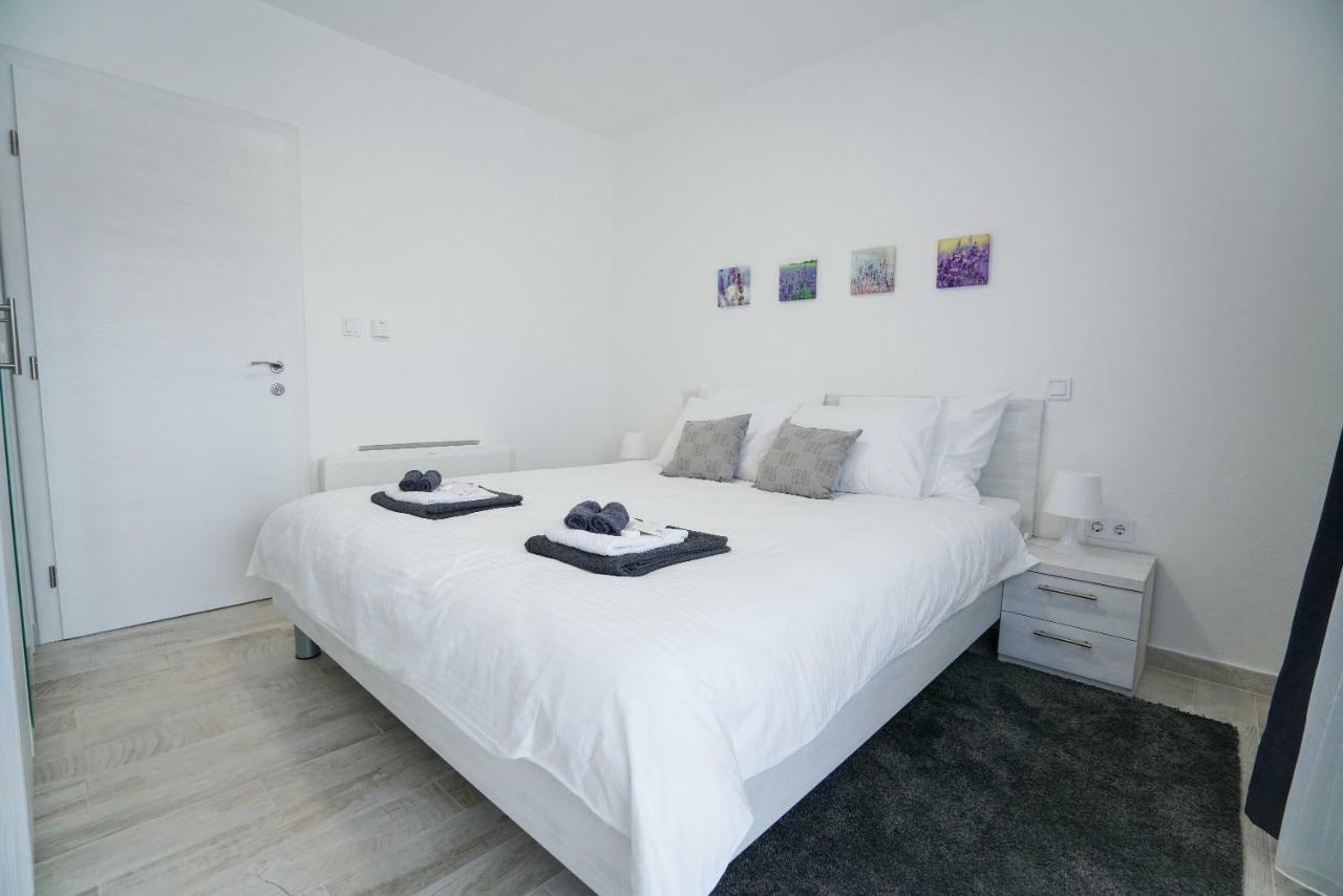 Apartmani Zupan Sukošan Kültér fotó
